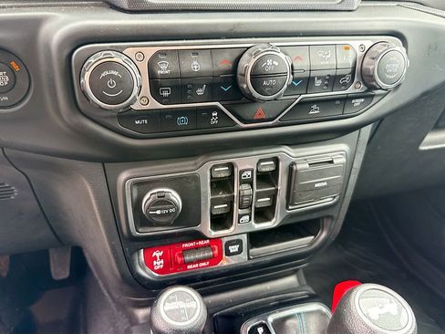 Used 2023 Jeep Wrangler Unlimited Rubicon 4xe w/ Cold Weather Group image 17