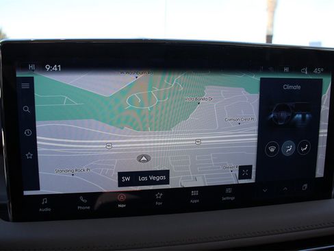 Certified 2022 Lincoln Nautilus AWD w/ Premium Package image 27