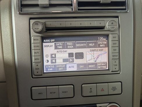 Used 2007 Lincoln MKX 2WD image 17