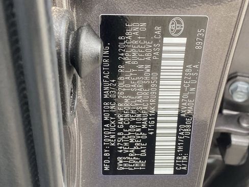 Certified 2024 Toyota Camry SE FWD image 36