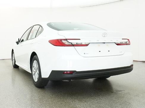New 2026 Toyota Camry LE FWD image 22
