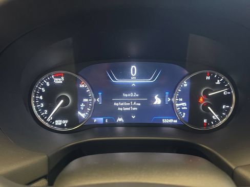 Used 2022 Buick Enclave Avenir FWD image 21