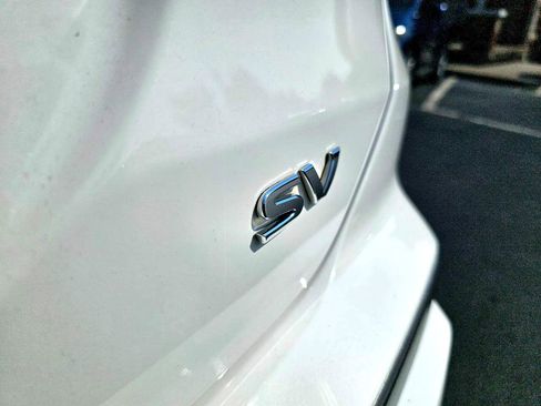 Used 2021 Nissan Kicks SV image 10