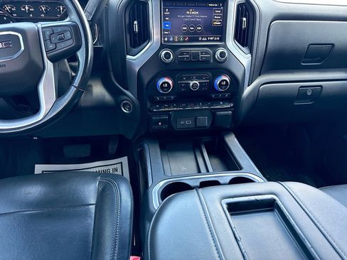 Used 2020 GMC Sierra 1500 SLT w/ SLT Premium Plus Package AWD/4WD image 18