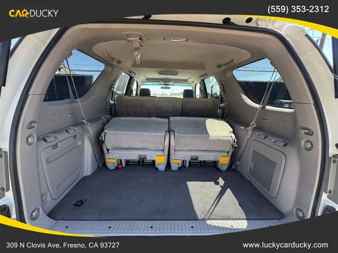 Used 2007 Toyota Sequoia SR5 image 28