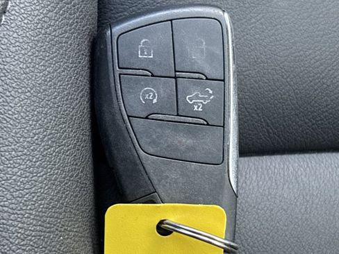 Used 2025 Chevrolet Silverado 1500 LT Trail Boss w/ Convenience Package II AWD/4WD image 46