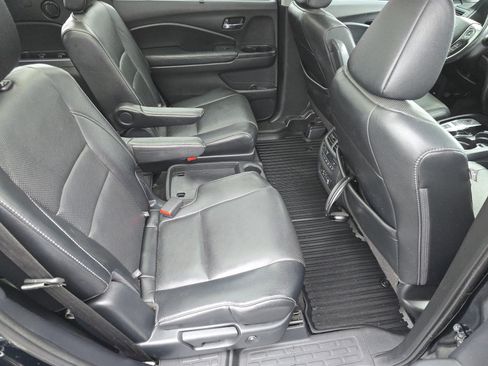 Used 2018 Honda Pilot Elite image 28