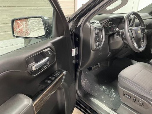 Used 2019 Chevrolet Silverado 1500 LT image 10