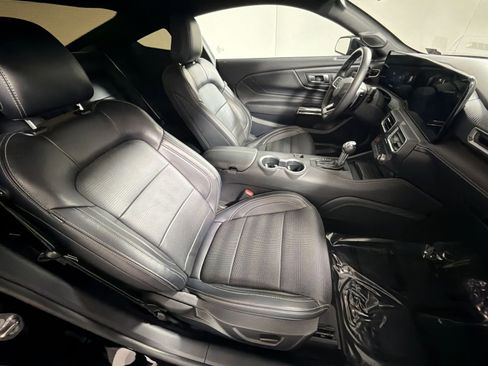 Used 2024 Ford Mustang GT Premium image 26