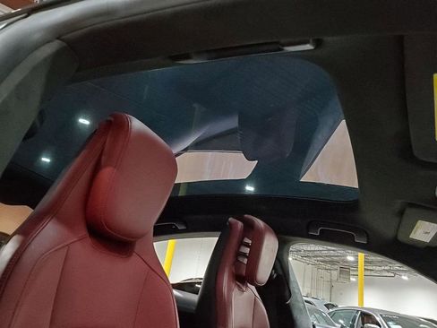 Used 2020 Porsche Taycan Turbo image 16