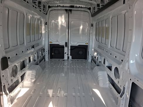 New 2026 Ford Transit 350 148 High Roof Extended image 13
