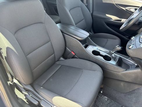 Used 2020 Chevrolet Malibu LT FWD image 8