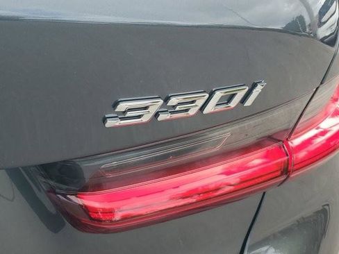 Used 2021 BMW 330i Sedan image 10