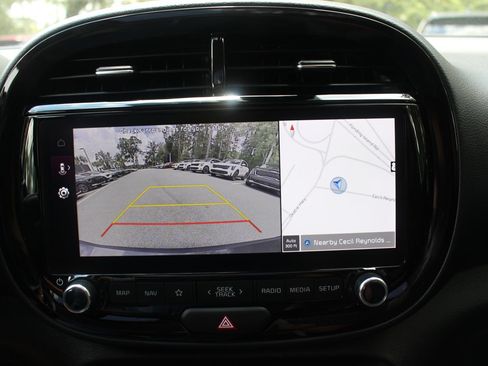 Certified 2023 Kia Soul EX FWD image 23