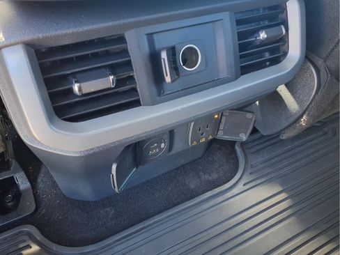 Used 2022 Ford F150 Lariat AWD/4WD image 25
