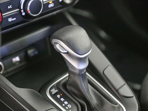 Used 2023 Kia Soul LX image 18