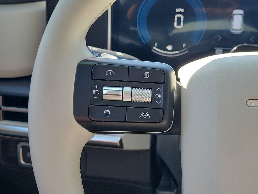 Certified 2025 Hyundai Santa Fe SEL FWD image 20
