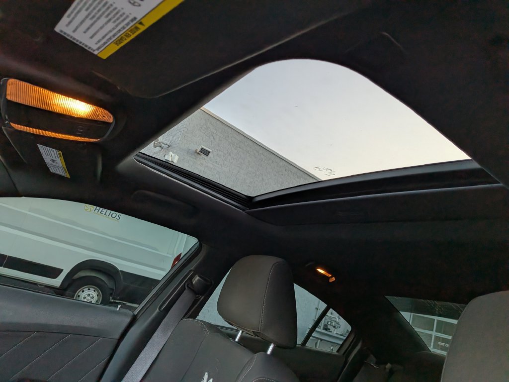Used 2022 Dodge Charger Scat Pack RWD image 19