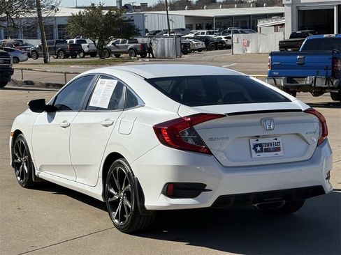 Used 2019 Honda Civic Sport image 5