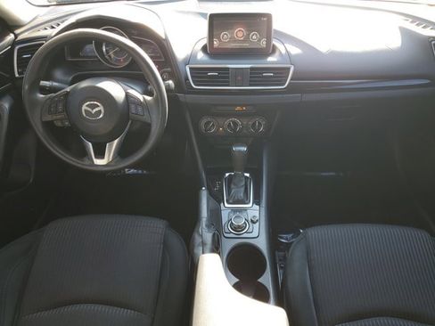 Used 2016 MAZDA MAZDA3 i Sport w/ Preferred Equipment Package image 6