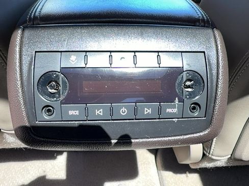 Used 2014 GMC Acadia Denali AWD/4WD image 18