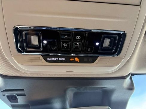 Used 2024 Lincoln Corsair AWD w/ Equipment Group 101A image 34