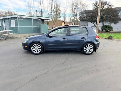 Used 2011 Volkswagen Golf TDI image 2