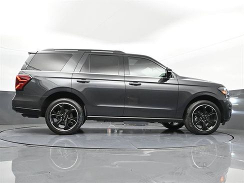 Certified 2023 Ford Expedition Limited RWD image 40