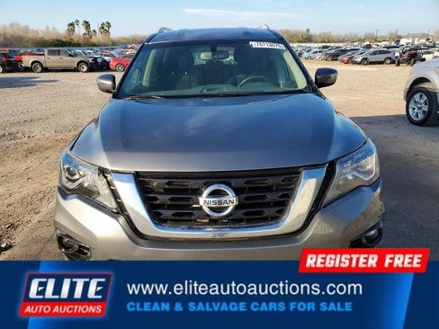 Used 2020 Nissan Pathfinder SV image 9