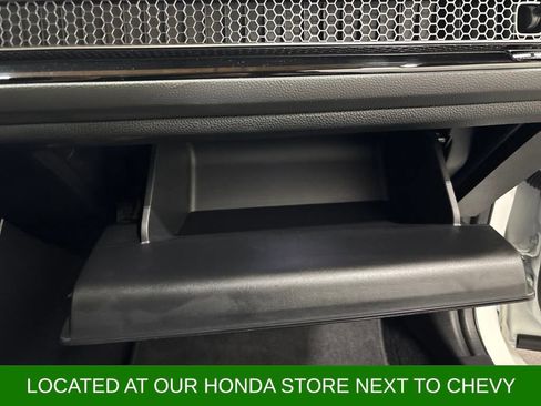 Used 2024 Honda Civic Sport image 9