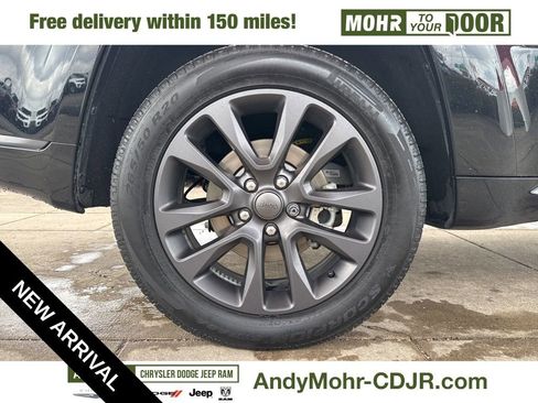 Used 2018 Jeep Grand Cherokee High Altitude image 38