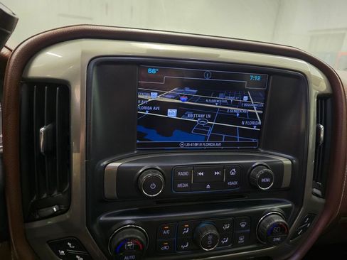 Used 2019 Chevrolet Silverado 2500 High Country w/ Duramax Plus Package AWD/4WD image 25