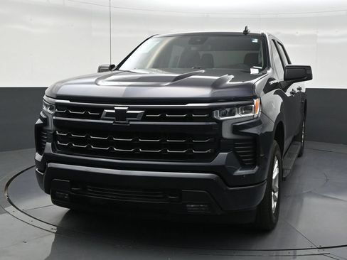 Used 2024 Chevrolet Silverado 1500 RST RWD image 8