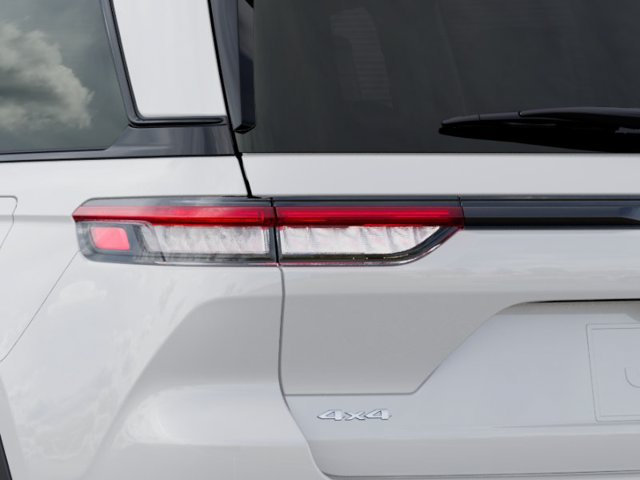 New 2027 Jeep Grand Cherokee Laredo X AWD/4WD image 9