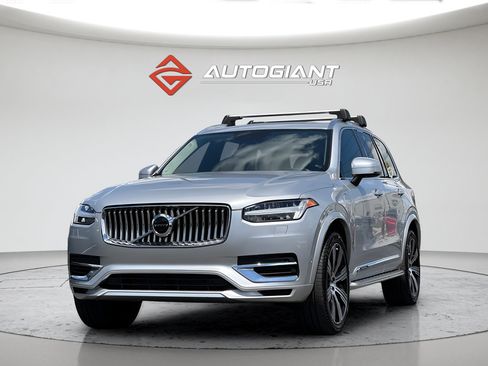 Used 2022 Volvo XC90 T8 Inscription w/ Advanced Package AWD/4WD image 13