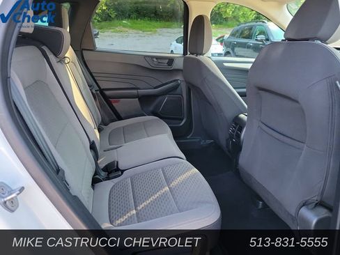 Used 2022 Ford Escape SE w/ SE Sport Appearance Package FWD image 24