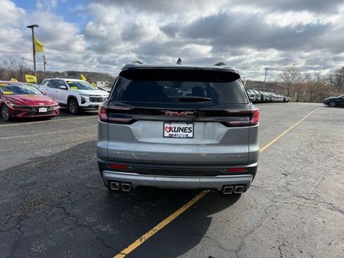 New 2026 GMC Acadia Elevation w/ Elevation Premium Package AWD/4WD image 4