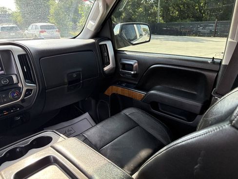 Used 2014 GMC Sierra 1500 SLT w/ SLT Preferred Package AWD/4WD image 13
