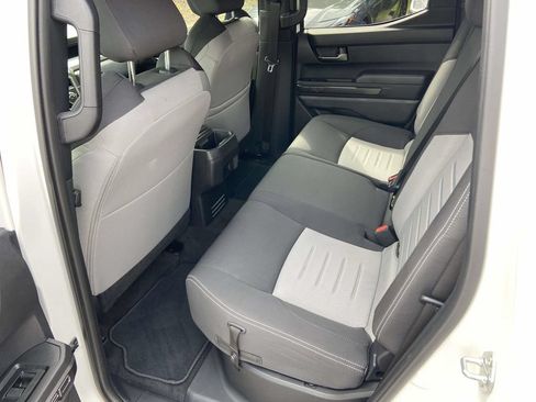 Used 2025 Toyota Tacoma TRD Sport RWD image 18