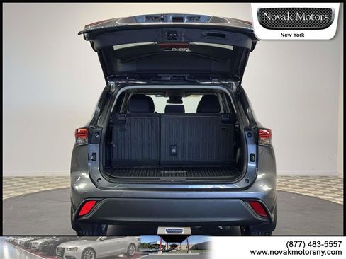 Used 2022 Toyota Highlander L image 7
