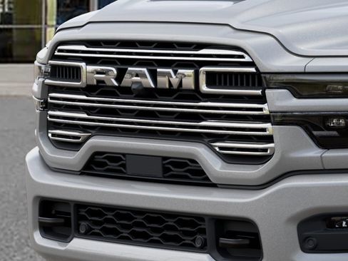 New 2026 RAM 2500 Laramie AWD/4WD image 11