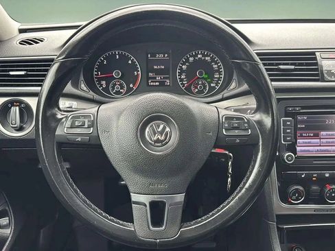 Used 2014 Volkswagen Passat TDI SE image 33
