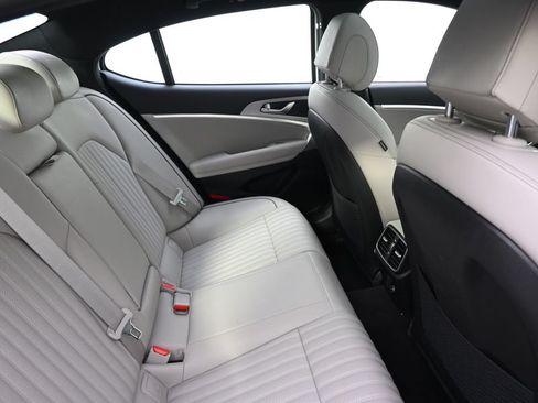 Used 2023 Genesis G70 3.3T w/ Sport Advanced Package AWD/4WD image 18