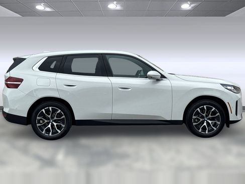 Used 2026 BMW X3 xDrive30i w/ Premium Package AWD/4WD image 8