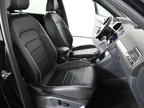 Used 2024 Volkswagen Tiguan SEL R-Line image 14