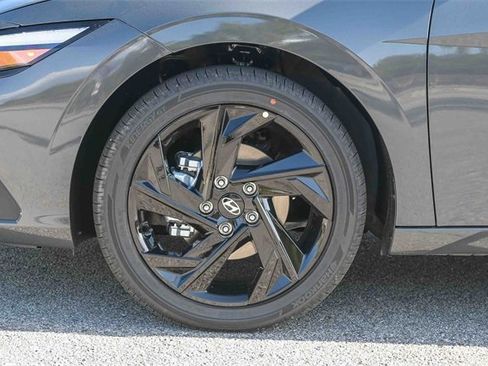 New 2026 Hyundai Elantra Sport image 12