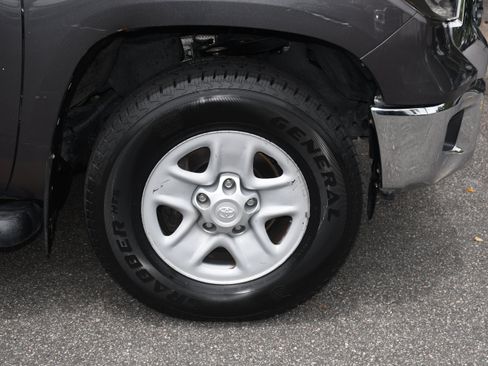 Used 2019 Toyota Tundra SR5 w/ SR5 Upgrade Package RWD image 20