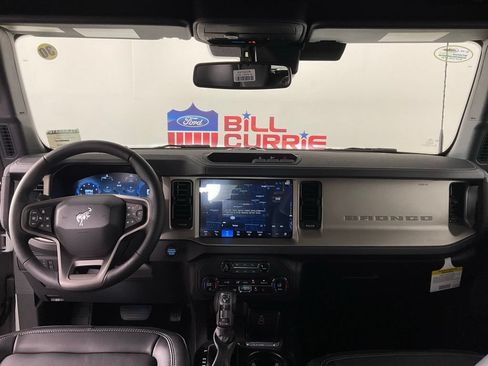 New 2026 Ford Bronco Outer Banks AWD/4WD image 18
