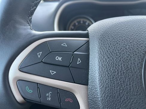 Used 2014 Jeep Cherokee Latitude image 13