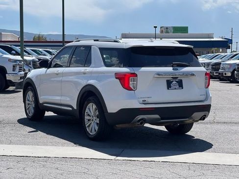Used 2022 Ford Explorer Limited AWD/4WD image 6